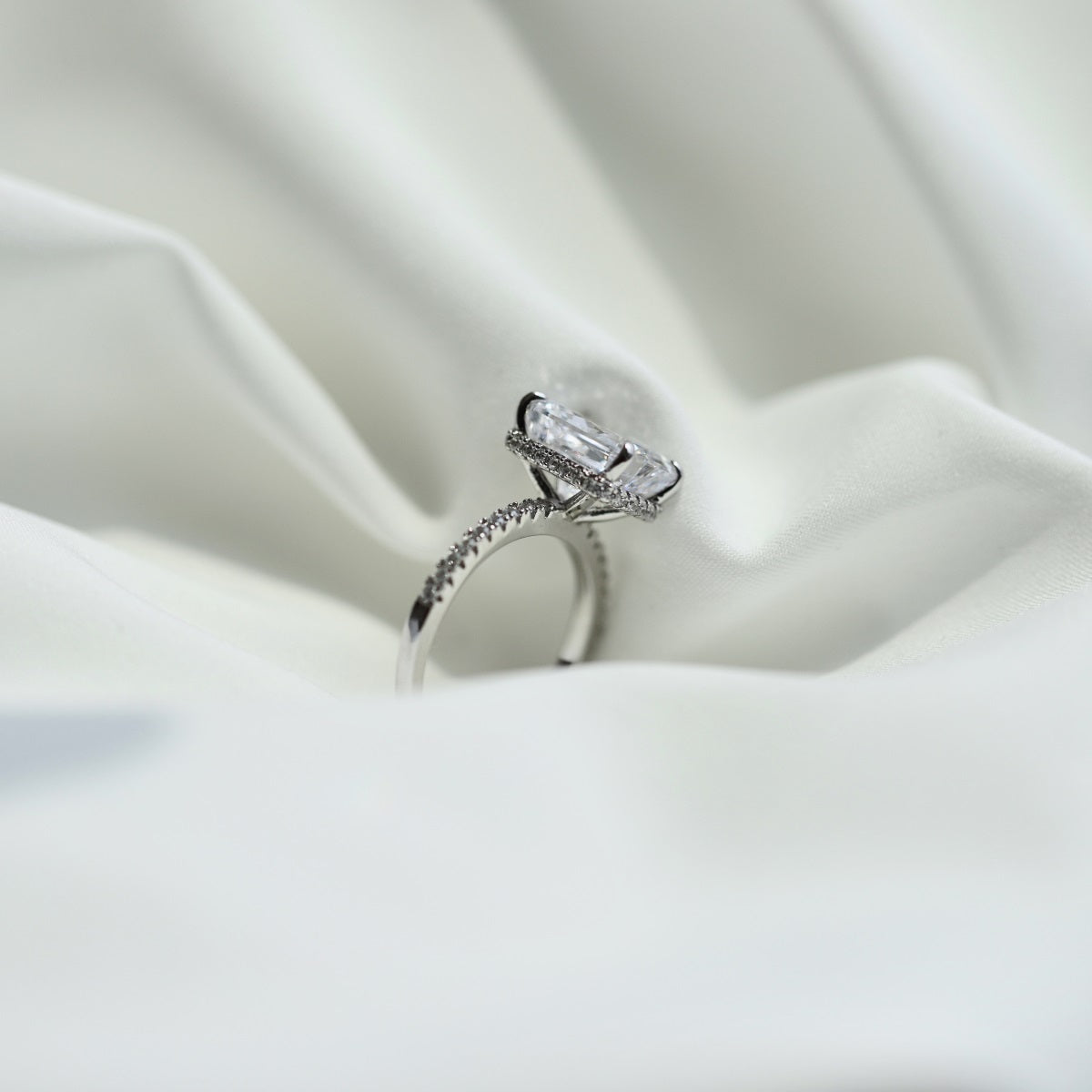 Sparkling Radiance Ring